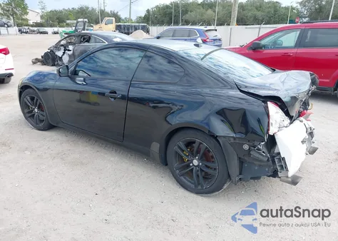 2010 Infiniti G37 Journey z USA, uszkodzony, nr VIN JN1CV6EK2AM105065